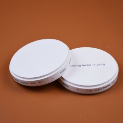 1 Pcs Multilayer Dental Zirconia Restoration Material Six-Layer Color Dental Disc